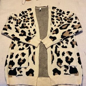 Women’s sweater